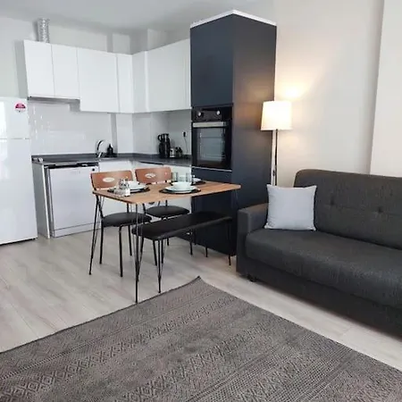 Comfort And Peace In A Luxury Residence! *